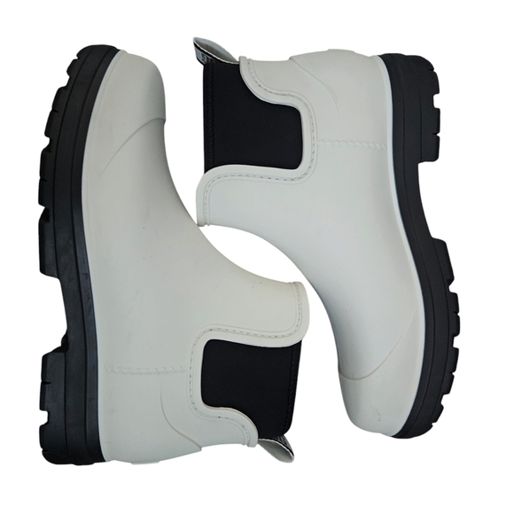UGG Ashton Chelsea Boot White Size 11 NWOT Gorpcore - Picture 4 of 9